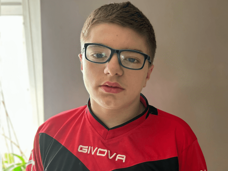 Jakub-Kaczmarek-karta-i-wyroznienie